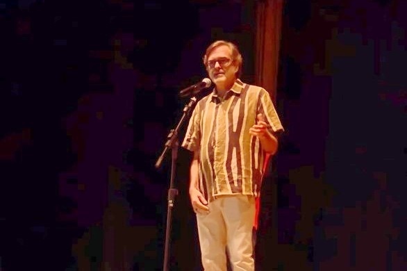 累西腓市政府代表、文化局長梅洛在活動(dòng)中致辭。中國駐累西腓總領(lǐng)館供圖