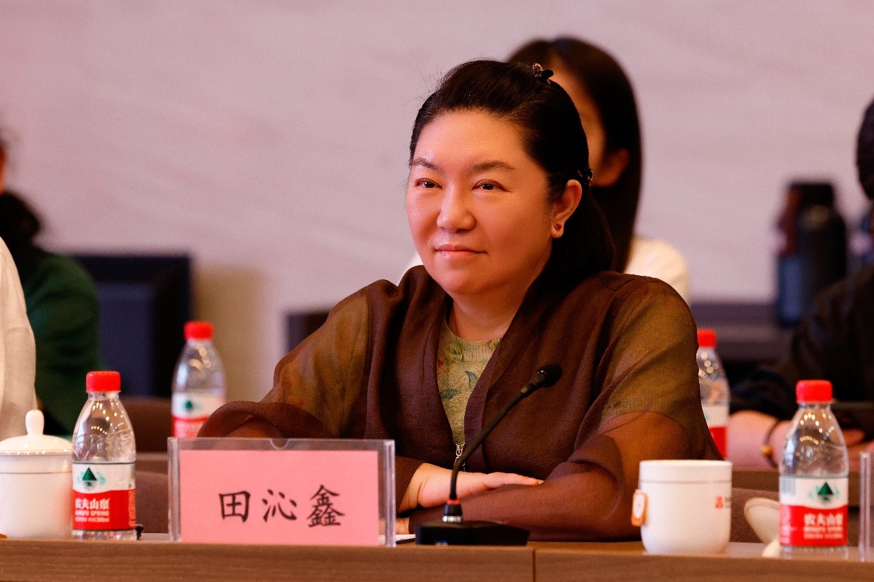 中國(guó)國(guó)家話劇院院長(zhǎng)田沁鑫。國(guó)話供圖